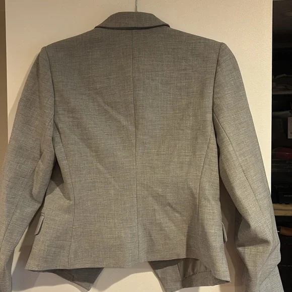 Express - Gray Fitted Blazer (Size US 8) - Picture 6 of 7